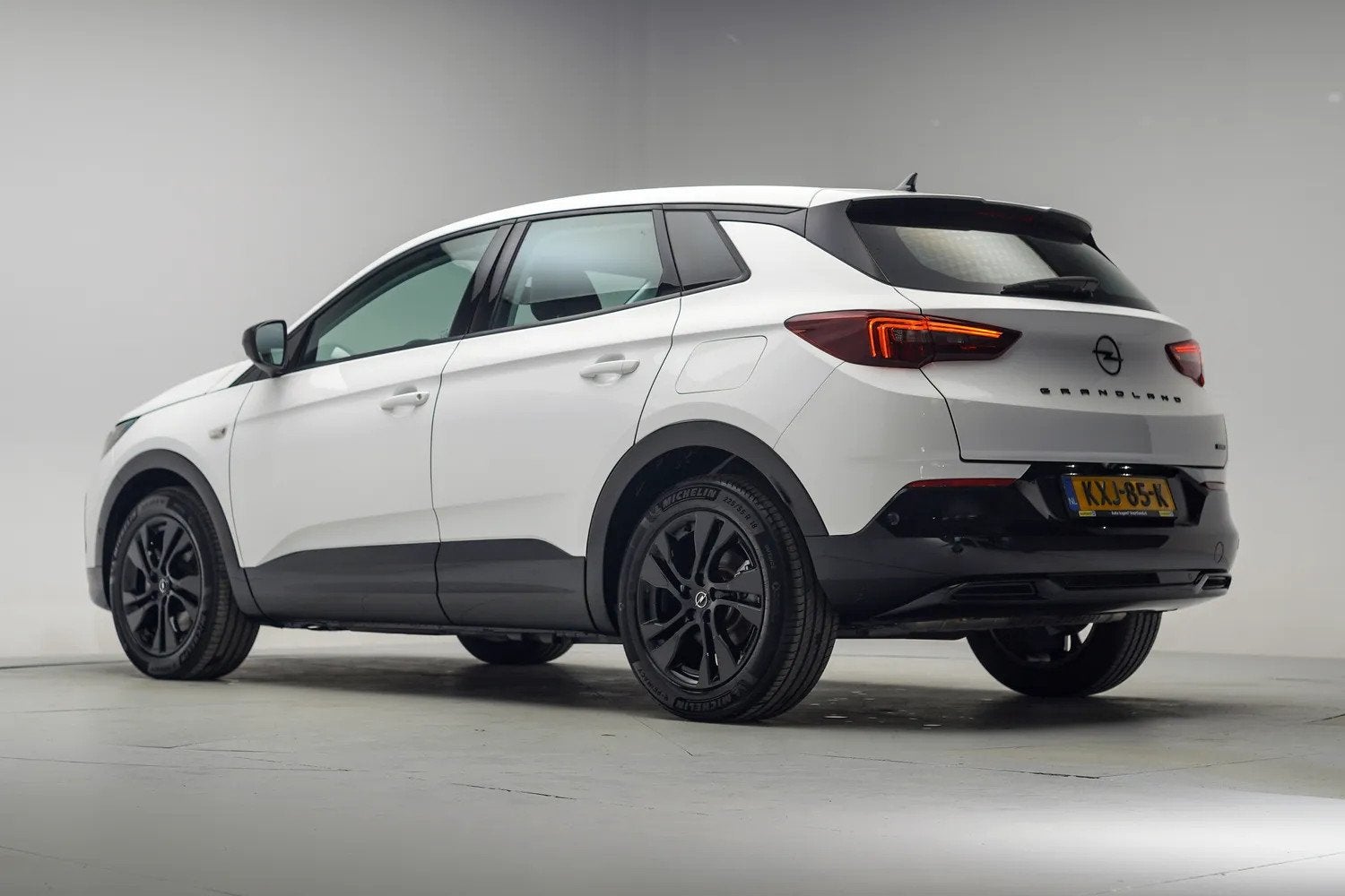 Opel Grandland 1.6 Turbo Plug-In Hybrid GS Line Aut. [ Adapt, Auto's, 14 kWh, Wit, Bedrijf, Hybride Elektrisch/Benzine