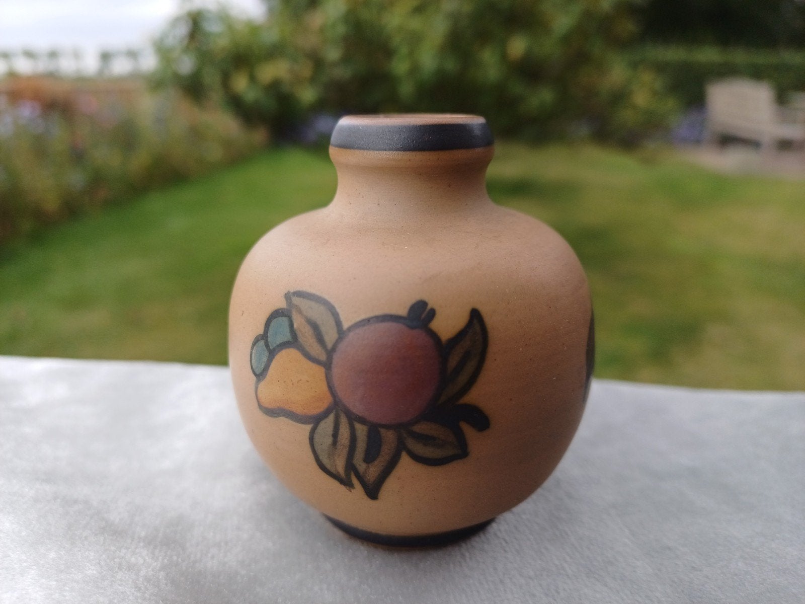 Oud Vaasje L. Hjorth Bornholm S 68 hoogte 58 mm. voor € 10, Antiek en Kunst, Ophalen