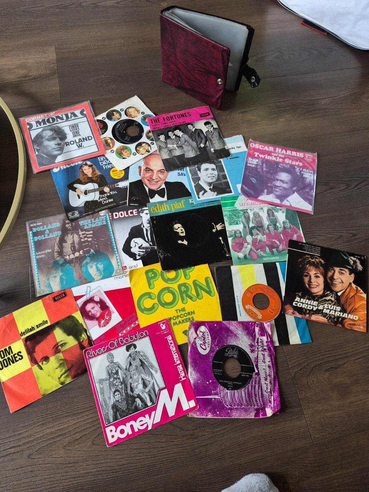 Diverse 7 inch singles - Pop, Rock,  Wereldmuziek met mapje, Cd's en Dvd's, Gebruikt, 7 inch, Ophalen of Verzenden, Pop