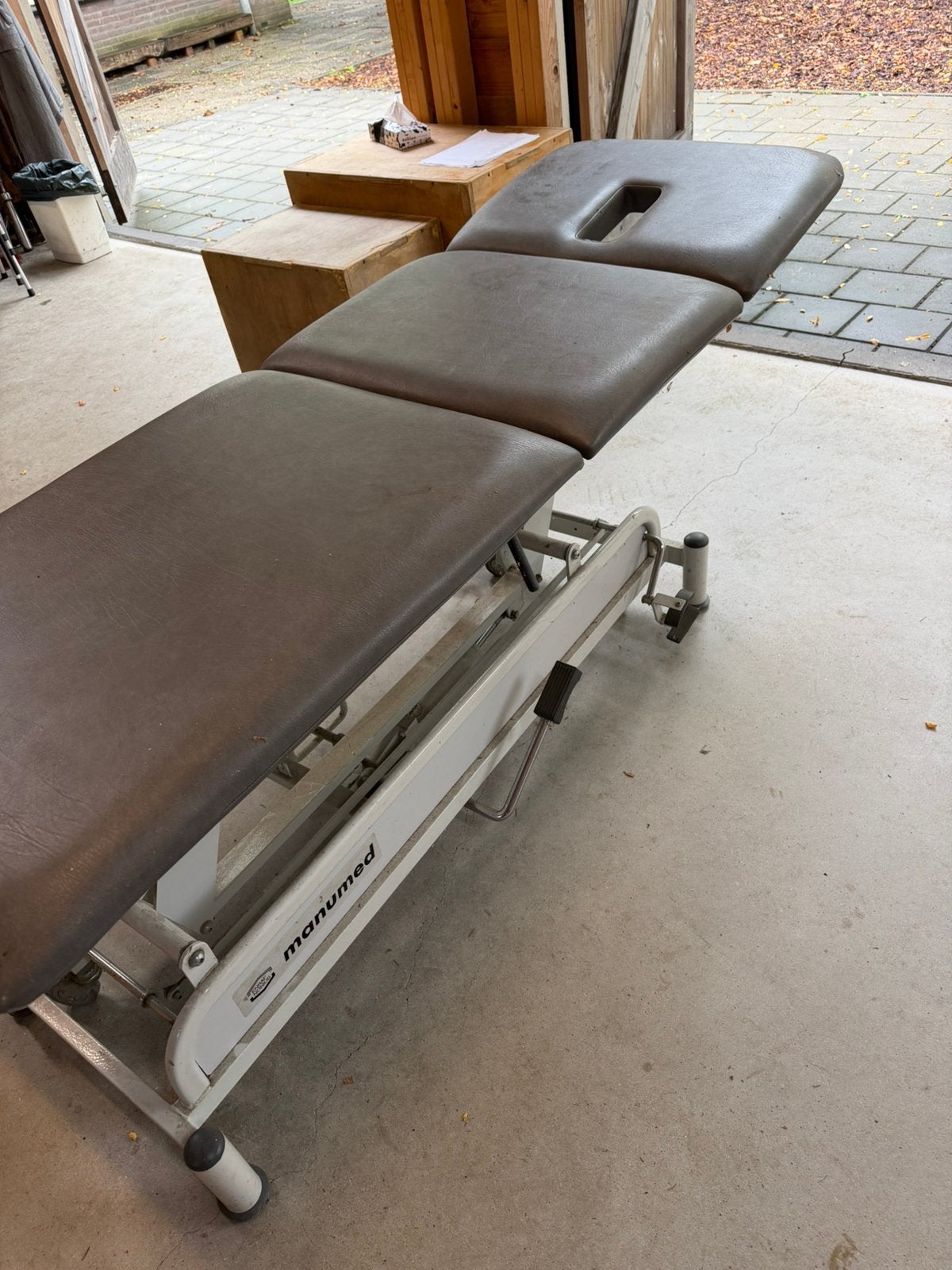 Manumed behandelbank - massagebank, Ophalen of Verzenden, Zo goed als nieuw, Massagetafel