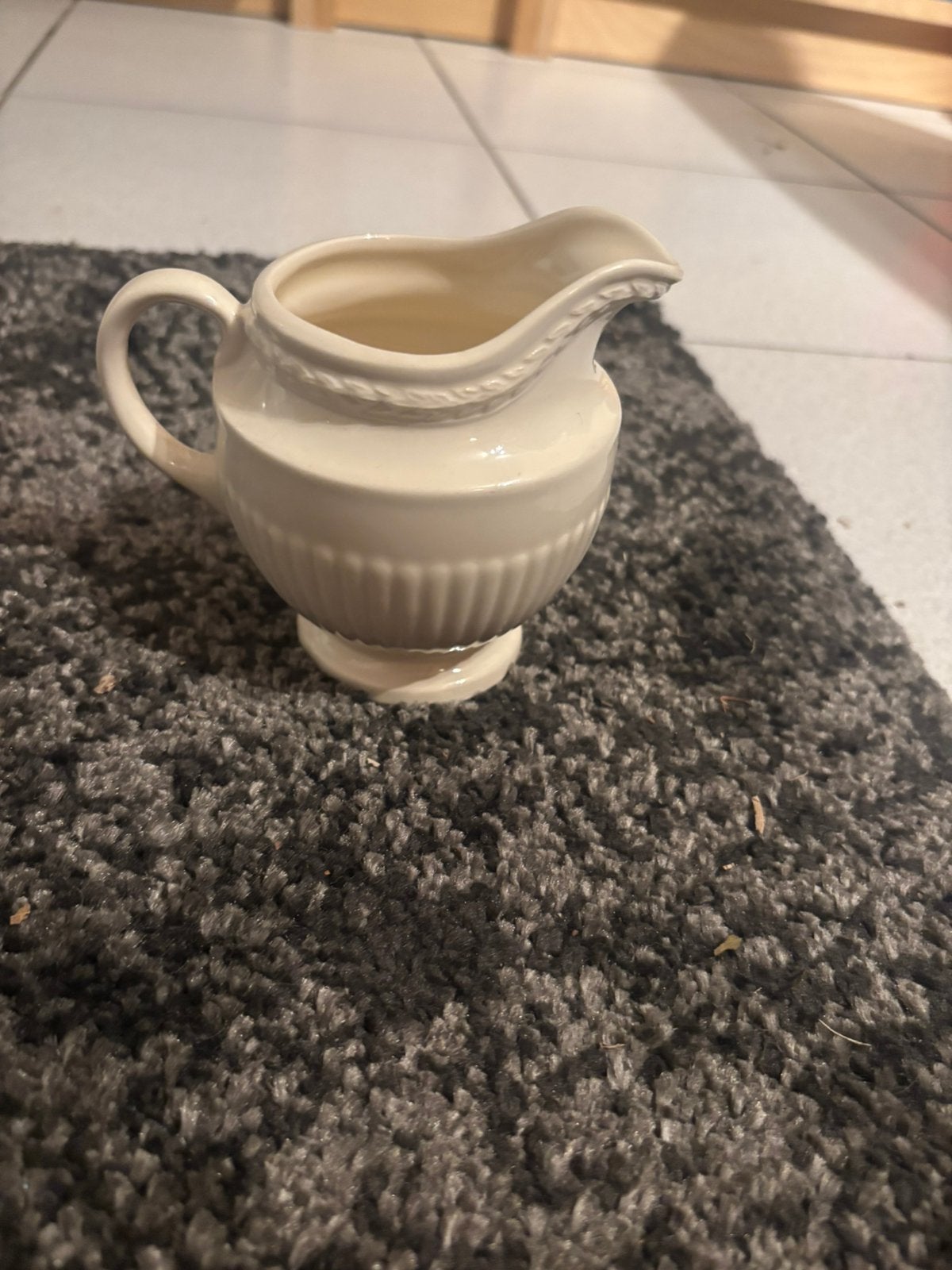 Wedgwood koffiemelk kannetje Edme, Kan, Klassiek, Ophalen of Verzenden, Zo goed als nieuw