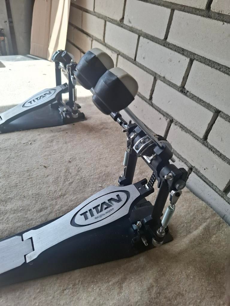 Titan dubbel pedaal, Muziek en Instrumenten, Ophalen of Verzenden