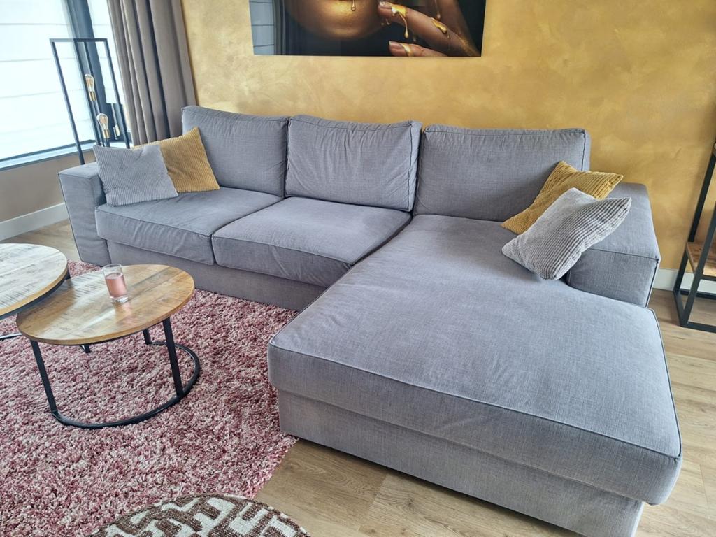 Grijze hoekbank met chaise longue, Modern, Comfortabel, 250 tot 300 cm, Hoekbank, Ophalen of Verzenden