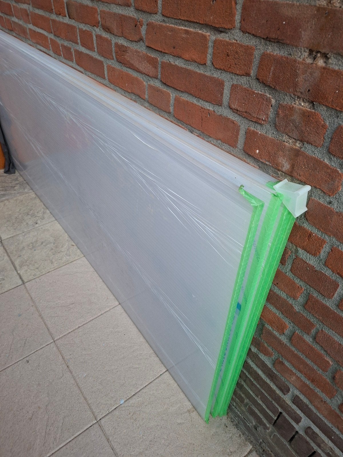 Polycarbonaat kanaalplaat, Ophalen, Nieuw