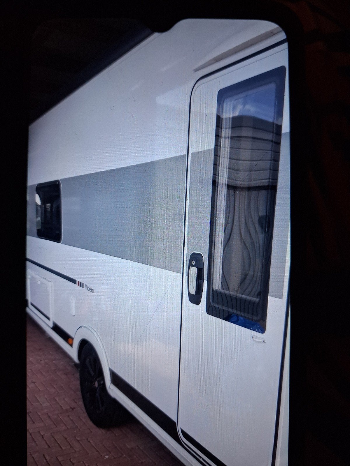 LMC Videro 580D Airco Luifel Voortent Vloerverwarming 2025, Caravans en Kamperen, Frans bed, Particulier, Luifel, LMC en Münsterland