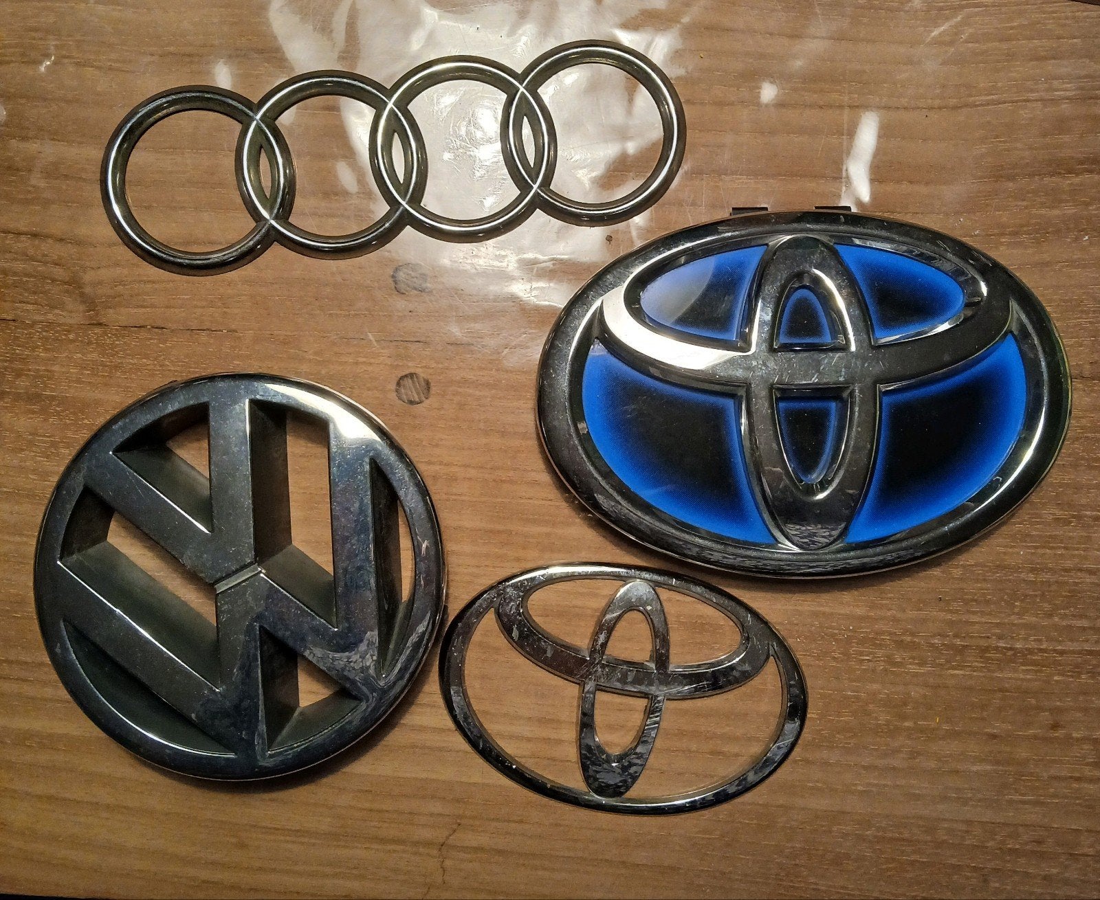 auto emblemen VW, Audi, Toyota, Hyundai, Ophalen of Verzenden