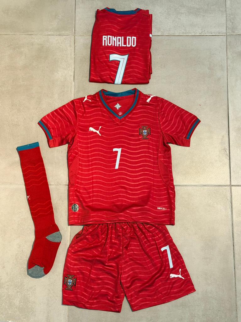 WK 2026 tenues Ronaldo ! Maat 116 t/m 164 kids + S !, Sport en Fitness, Voetbal, Maat XS of kleiner, Ophalen of Verzenden, Nieuw