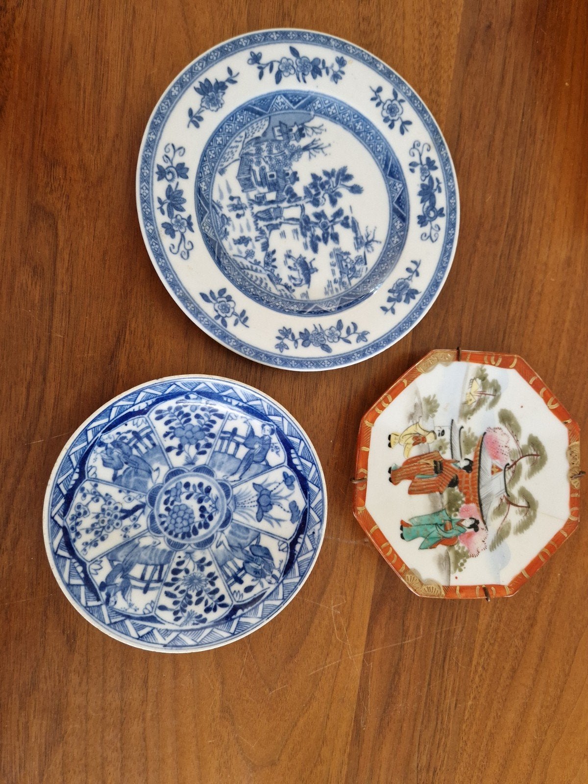 3 schoteltjes/wandbordjes, Ophalen of Verzenden