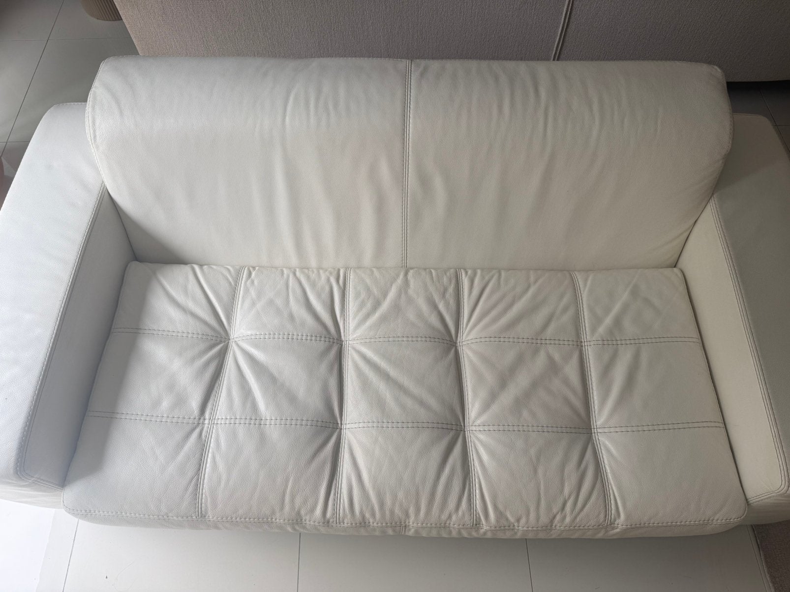Montel - witte leren 2-zits - €220 per stuk - ook als set, Ophalen