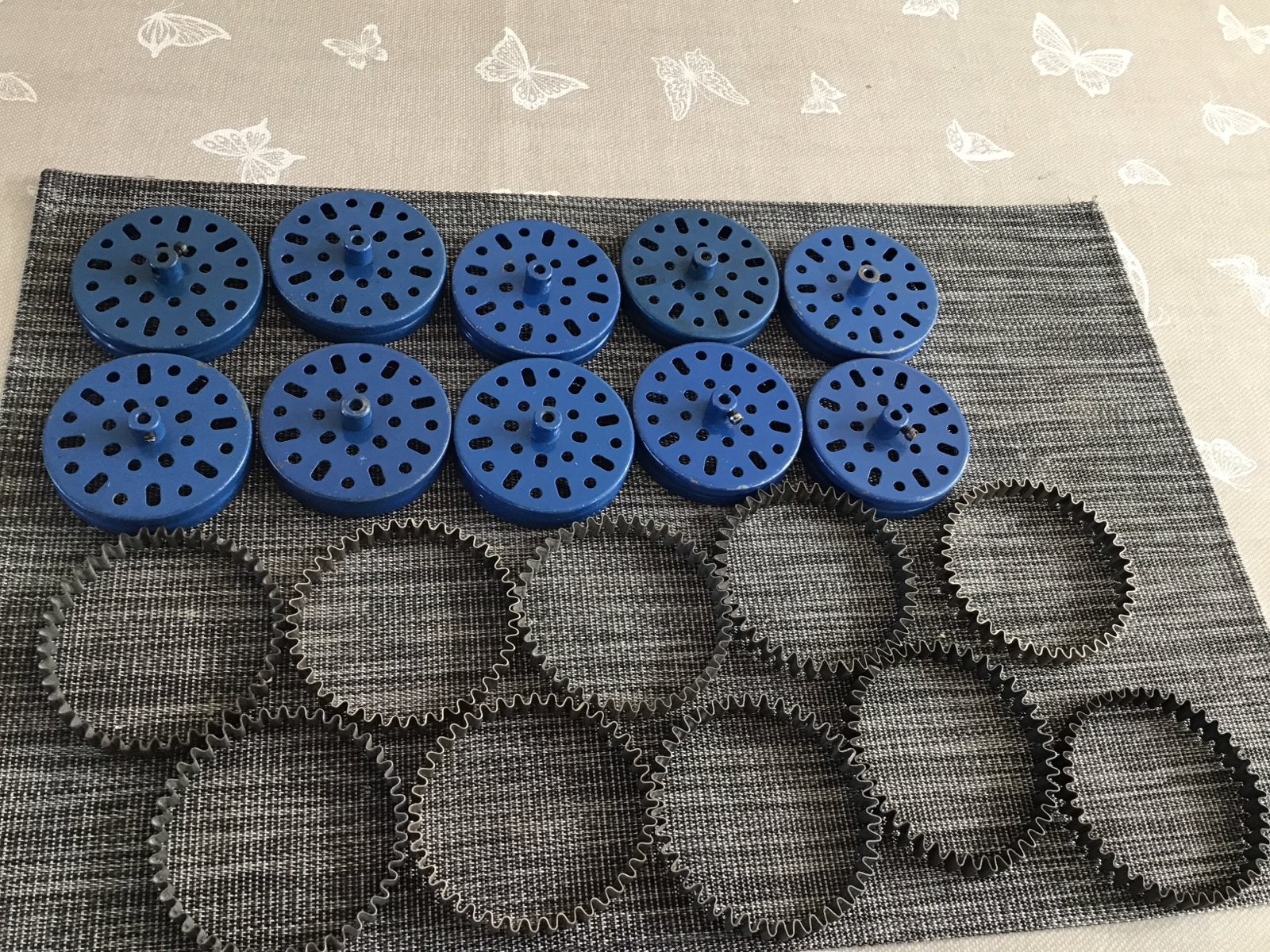 Meccano onderdelen: blauwe schijven en kransen, Hobby en Vrije tijd, Gebruikt, Blauw, Knutselmateriaal, Meccano