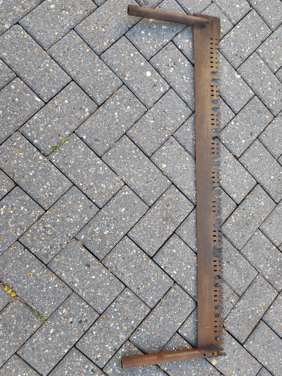 Antieke handzaag voor houtbewerking, Ophalen