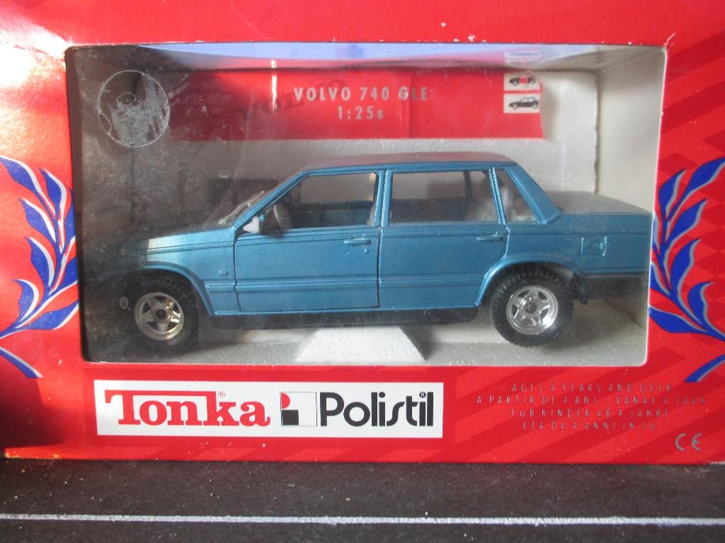 1/25 Volvo 760 GLE - Polistil 740 metallic-blauw Mint Boxed, Ophalen of Verzenden, Nieuw, Maisto