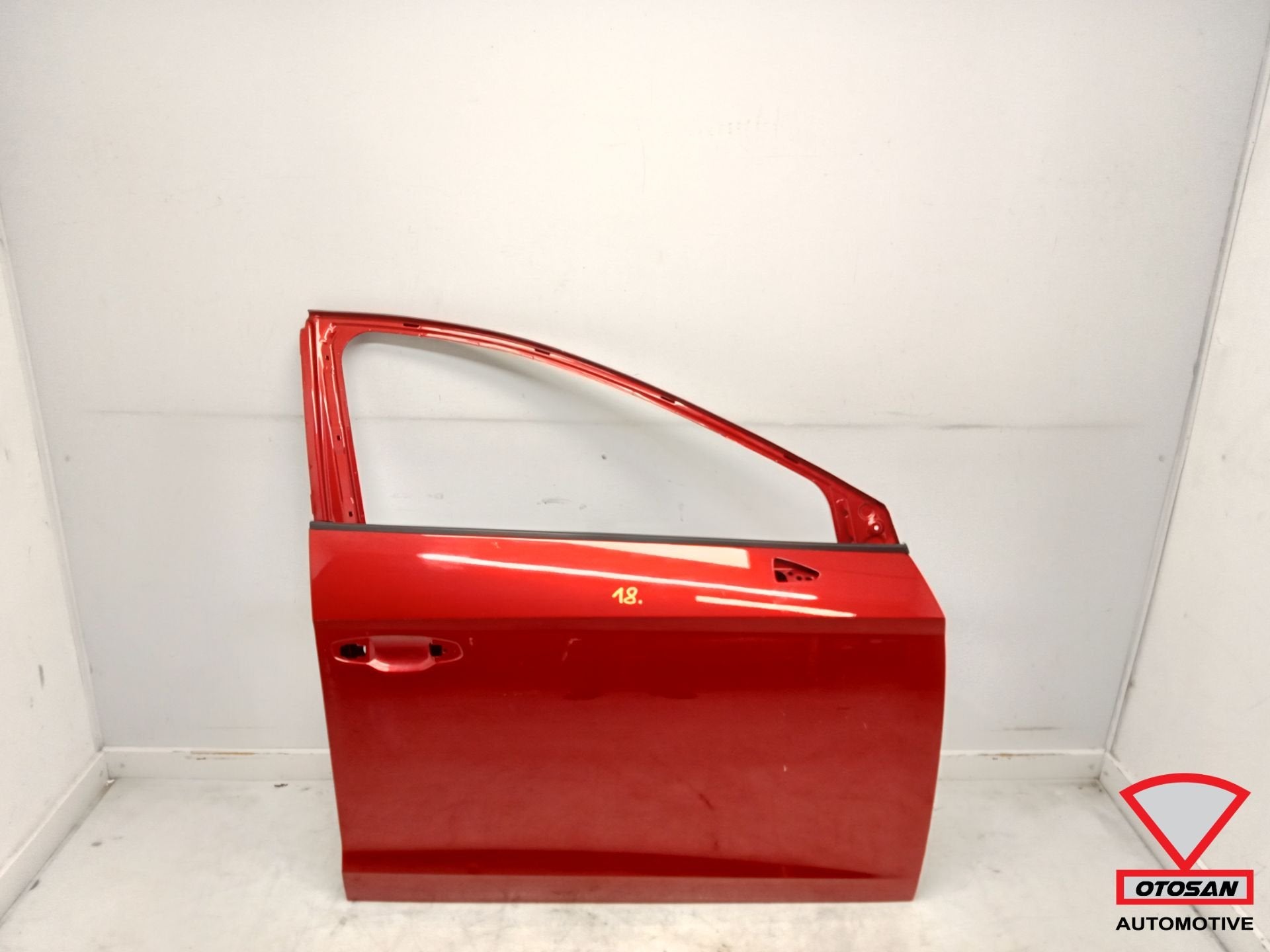 Seat Leon 5f 2013-2019 deur portier rechts voor, Auto-onderdelen, Gebruikt, Deur, Autovia A-2, Km 585 585
08760  Martorell, ES