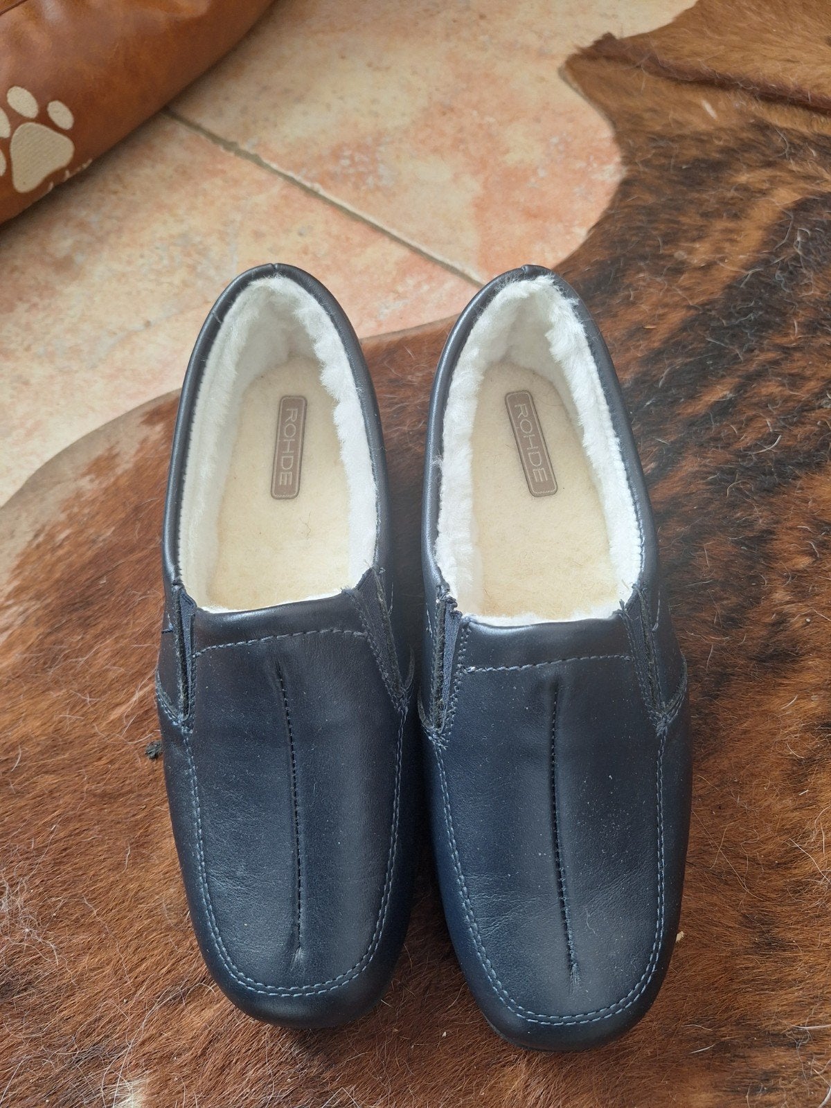 Nieuwe gevoerde Rhode pantoffels, donkerblauw maat 38, Blauw, Ophalen of Verzenden, Pantoffels of Sloffen, Rohde