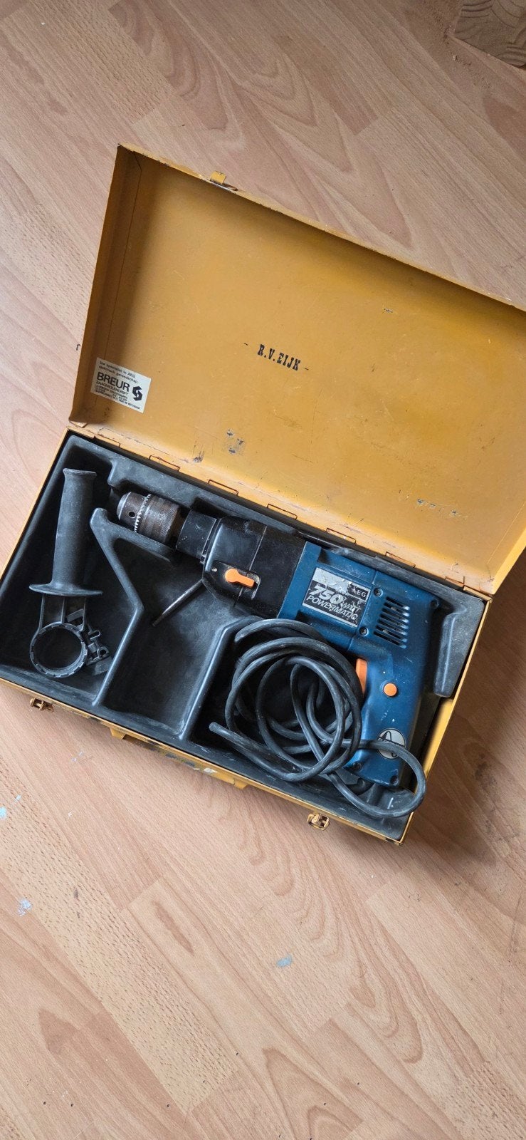 AEG klopboormachine SB2E-751, Doe-het-zelf en Verbouw, Gereedschap | Boormachines, Boormachine, Ophalen of Verzenden, Variabele snelheid