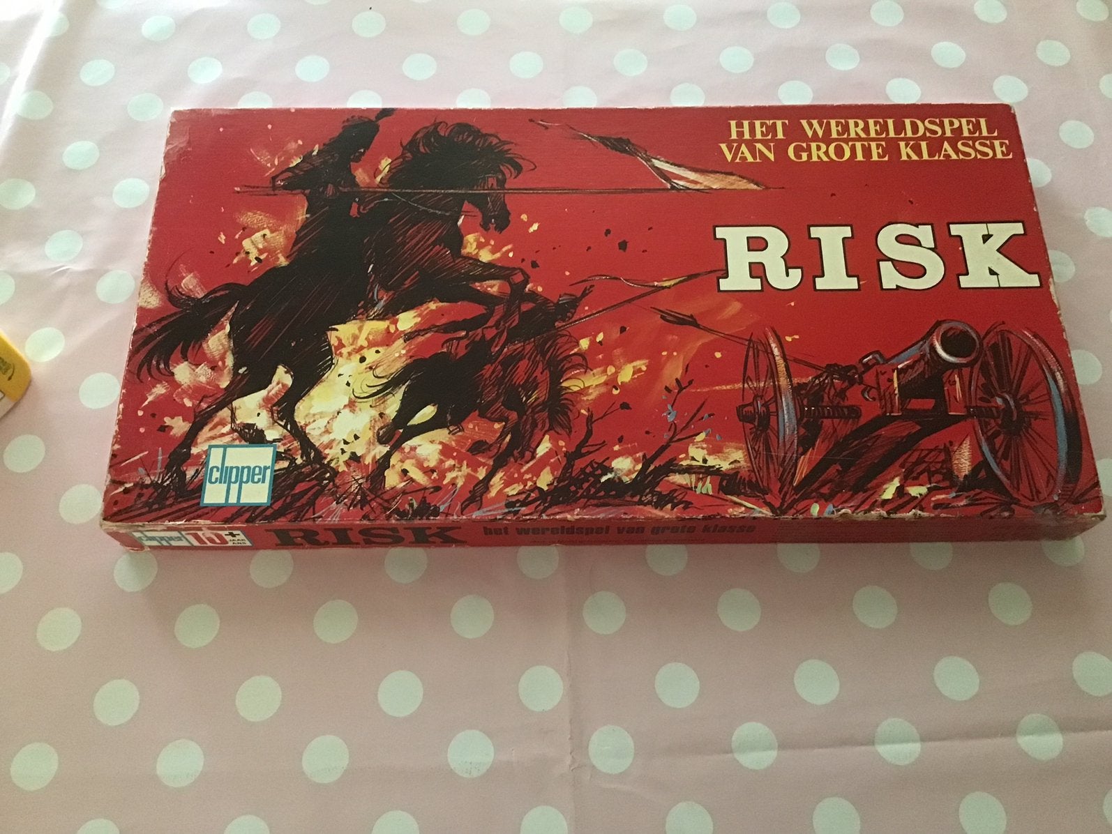 Risk rode doos van Clipper compleet wel gebruikerssporen, Hobby en Vrije tijd, Gezelschapsspellen | Bordspellen, Ophalen of Verzenden