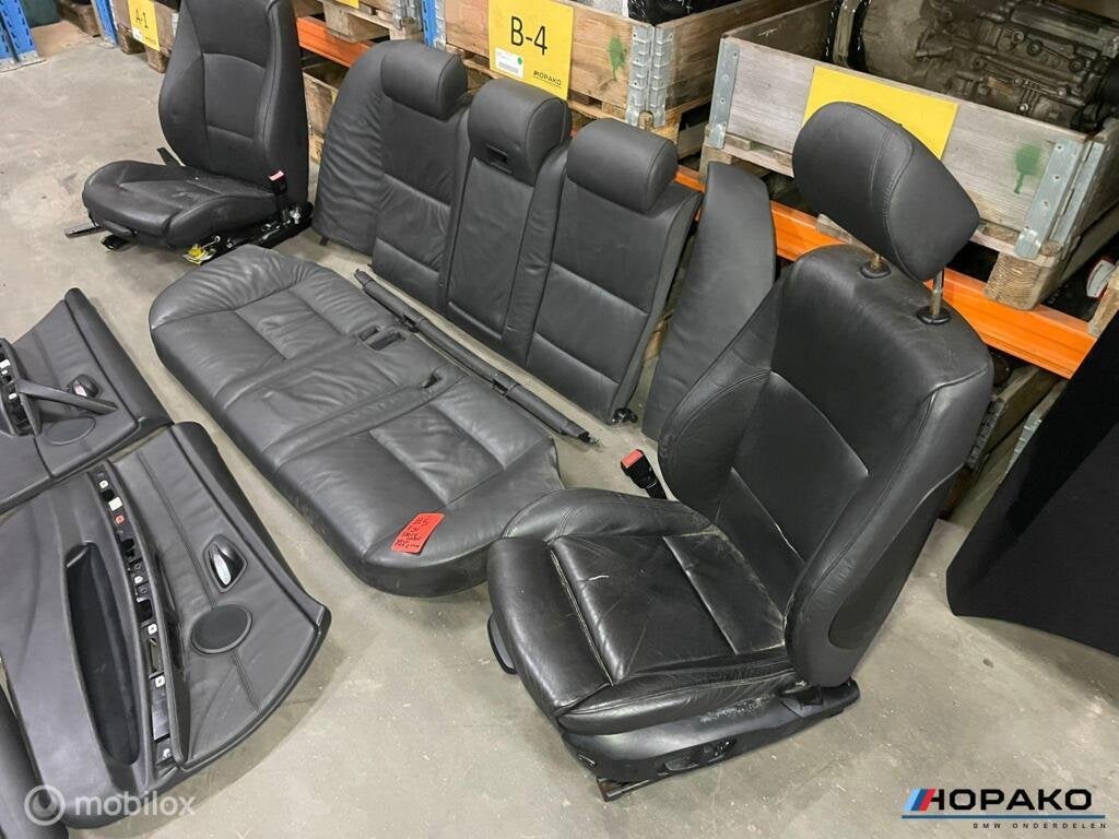BMW E91 3 serie Interieur zwart leder VERWARMD + elektrisch, Auto-onderdelen, Gebruikt, Einsteinlaan 5 rijswijk, Bmw, Ophalen of Verzenden
