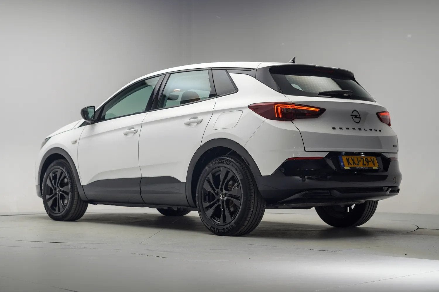 Opel Grandland 1.6 Turbo Plug-In Hybrid GS Line Aut. [ Adapt, Auto's, 4 cilinders, Wit, Bedrijf, Hybride Elektrisch/Benzine