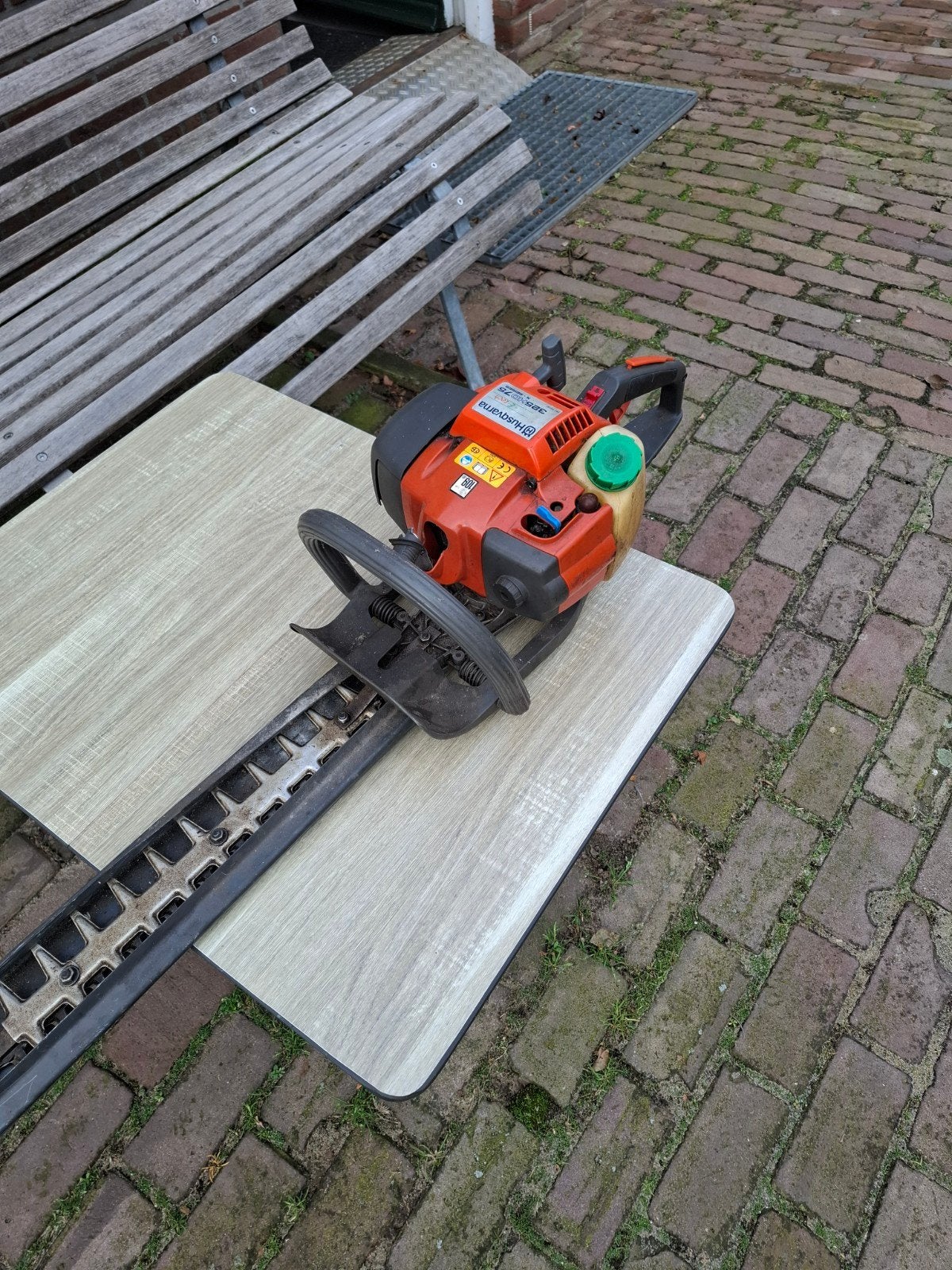 Te koop Husqvarna heggeschaar voor onderdelen, Ophalen, Gebruikt, Benzine, Husqvarna