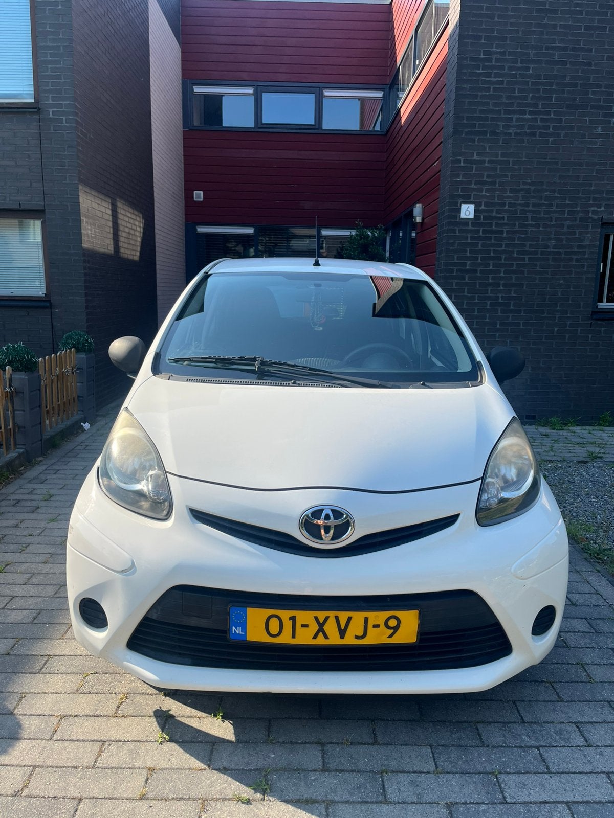 Toyota Aygo 1.0 Benzin | 103.723 KM | NAP | Nieuwe Koppeling, Auto's, Voorwielaandrijving, Zwart, 4 stoelen, Origineel Nederlands