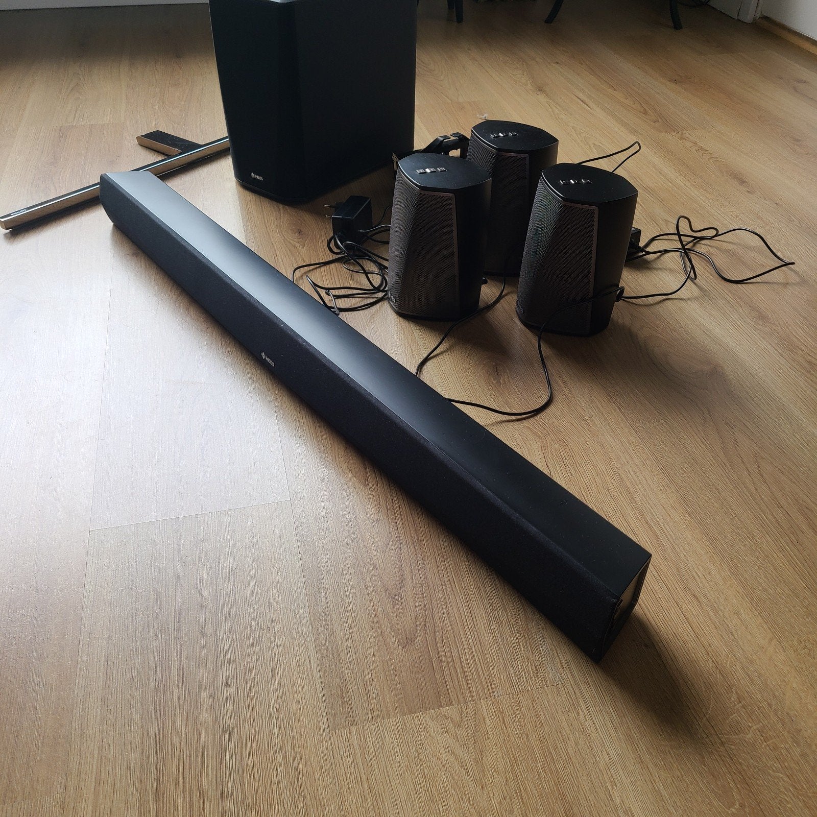 Mooie Denon Heos dolby surround set incl soundbar, Soundbar, 70 watt of meer, Zo goed als nieuw, Overige spelers