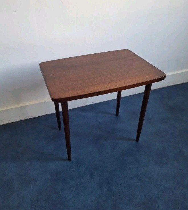 Vintage houten bijzettafel mid century design, Ophalen, Rond, Minder dan 55 cm