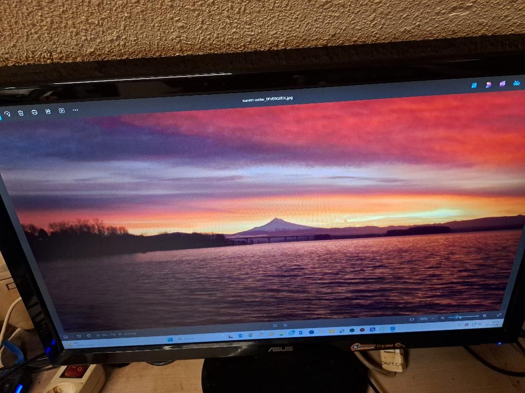 Asus monitor  24, Computers en Software, Ophalen, Gebruikt, Asus, Overige typen