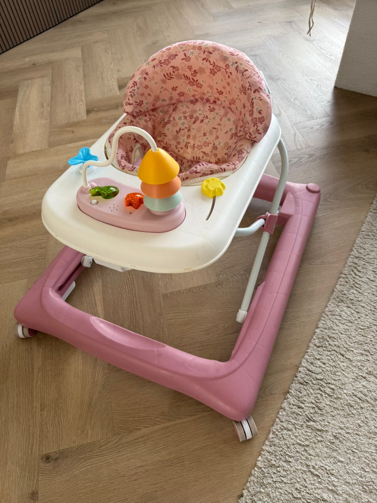 Roze loopstoel, Schommelstoel, Ophalen, Overige merken, Verstelbaar
