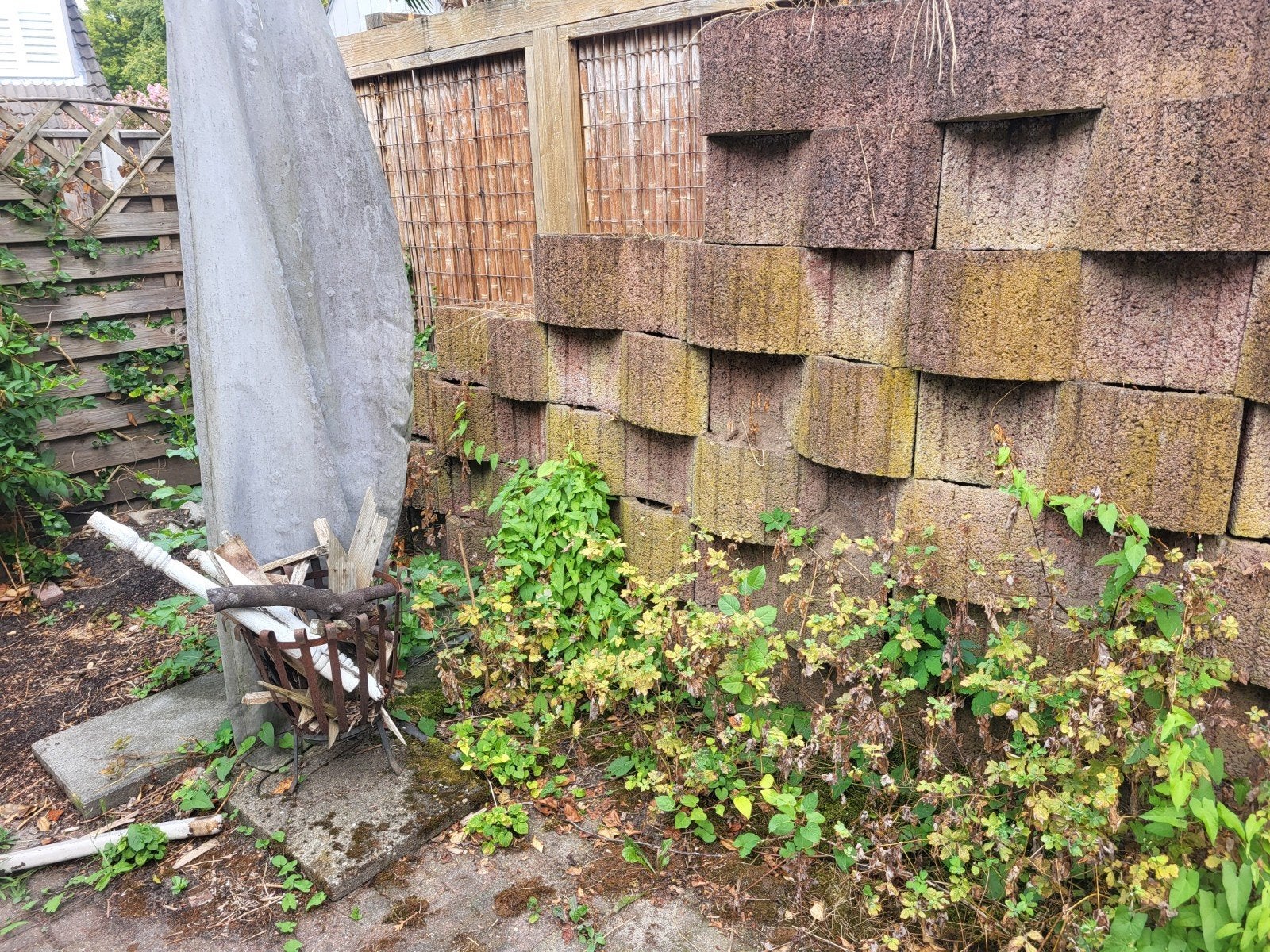 Gratis af te halen: Gebruikte stapelblokken/muurblokken, Tuin en Terras, Ophalen of Verzenden, Gebruikt, Overige typen