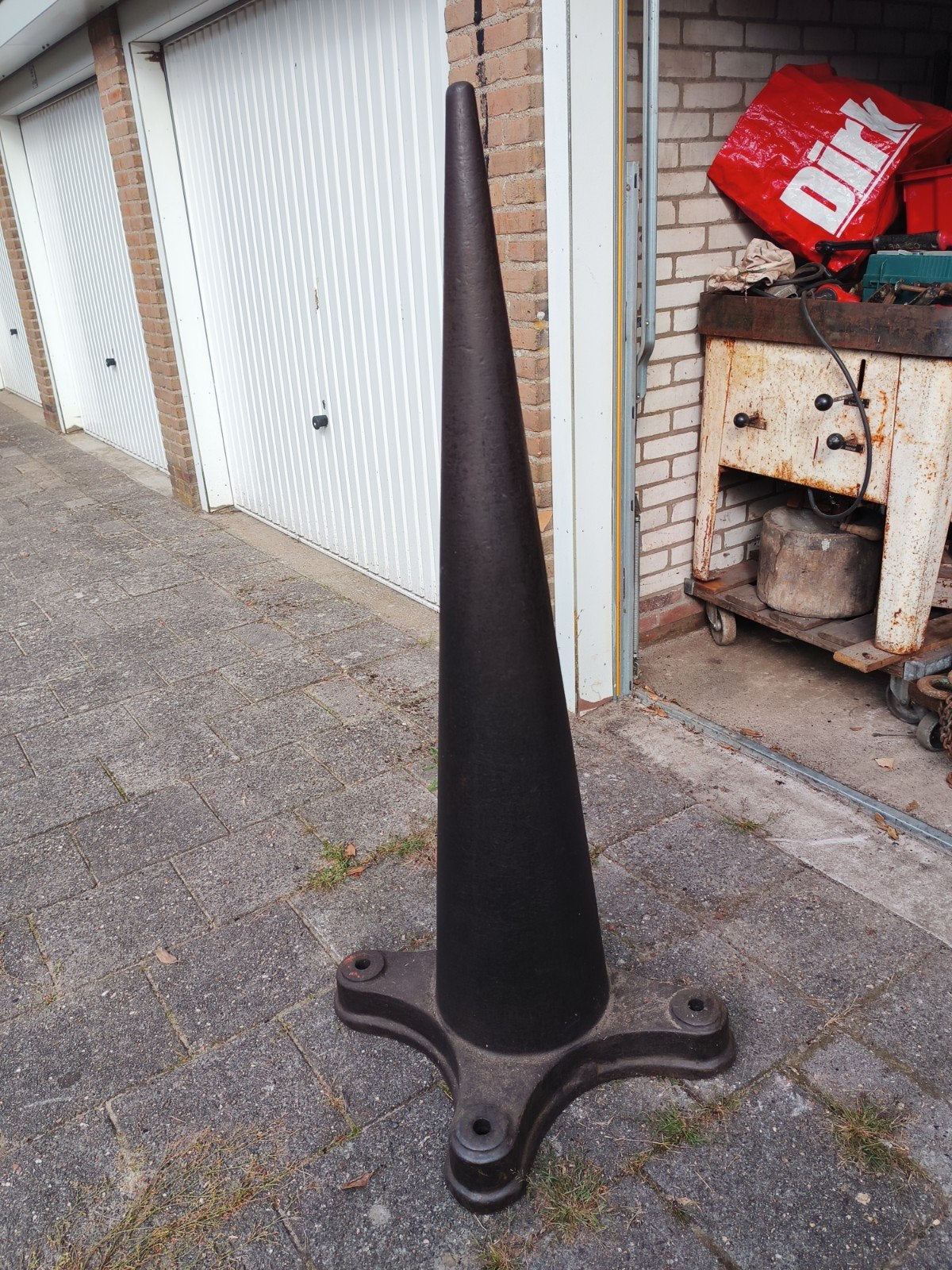 Smeedshoorn - 140cm hoog, 32cm diameter onder, Doe-het-zelf en Verbouw, Ophalen