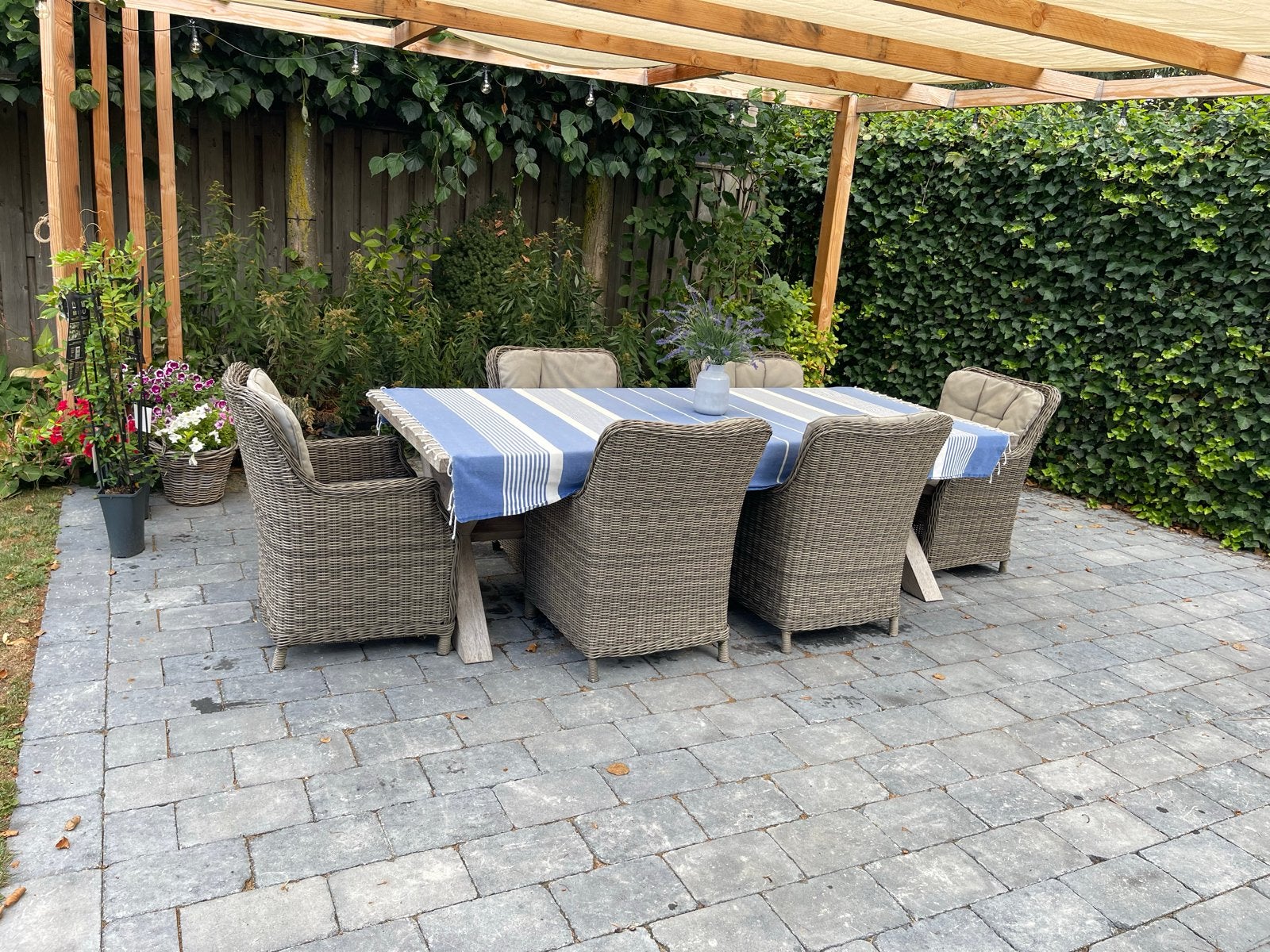 Mooie teakhouten tuinset met 6 stoelen, Ophalen, Gebruikt, Eettafel, 6 zitplaatsen