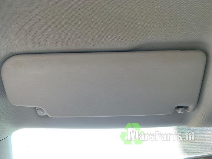 Zonneklep van een Volkswagen Polo, Gebruikt, -, Volkswagen, -