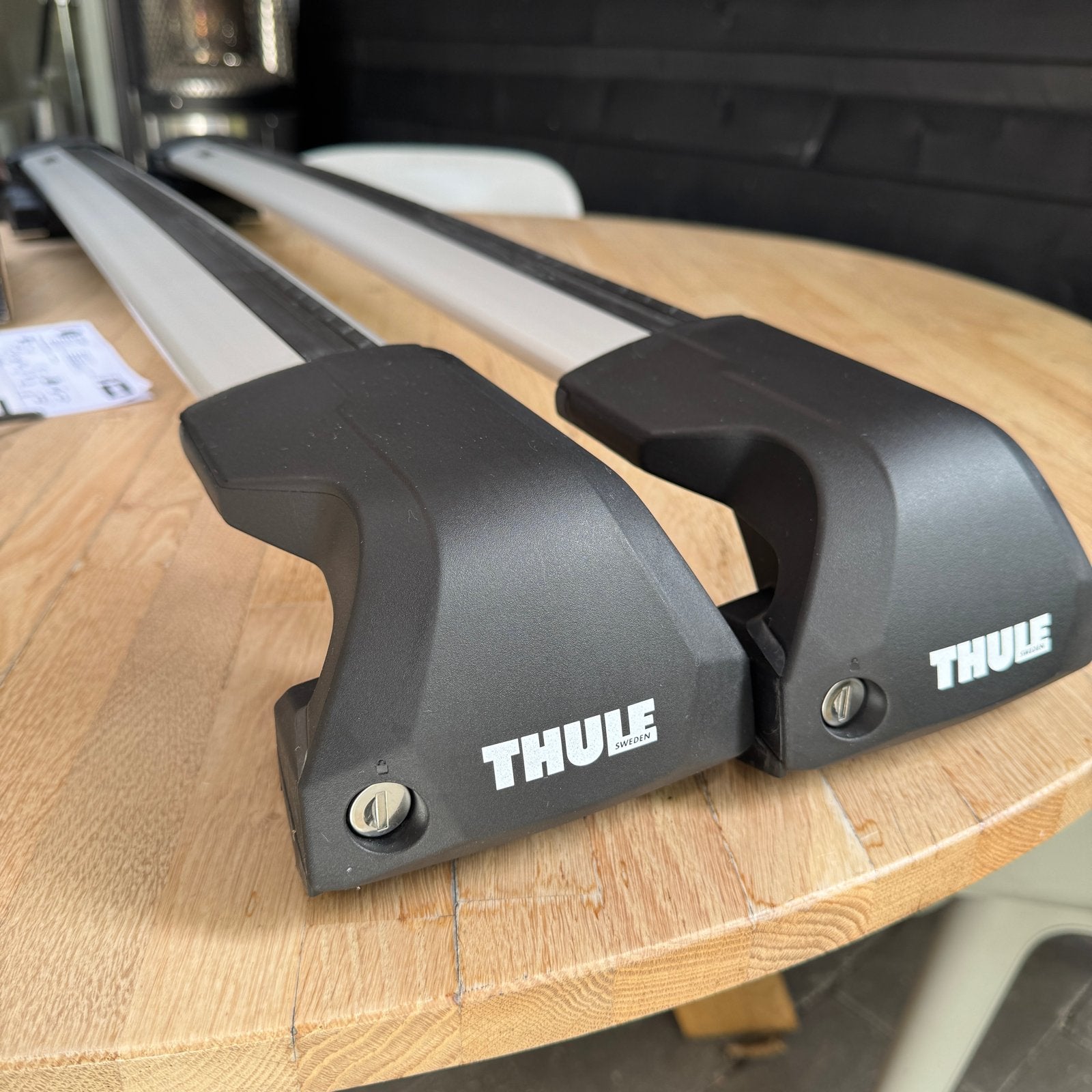 Thule WingBar Edge dakdrager set tbv geïntegreerde dakrails., Ophalen of Verzenden, Zo goed als nieuw