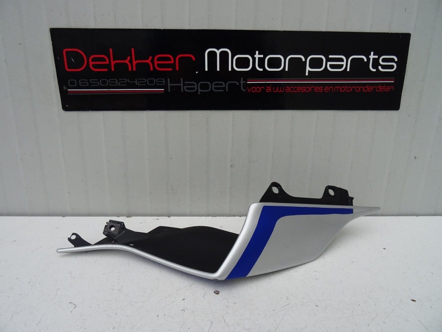 Linker Kont deel / Achterkant Yamaha YZF R6 2017-2024 RJ27, Gebruikt, -, -, Ophalen of Verzenden