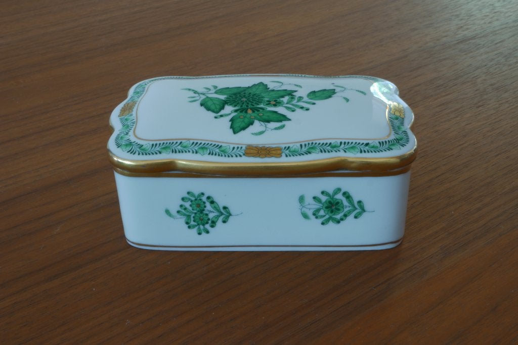 Herend Apponyi dekseldoos, Ophalen of Verzenden, Zo goed als nieuw, Porselein, Overige typen
