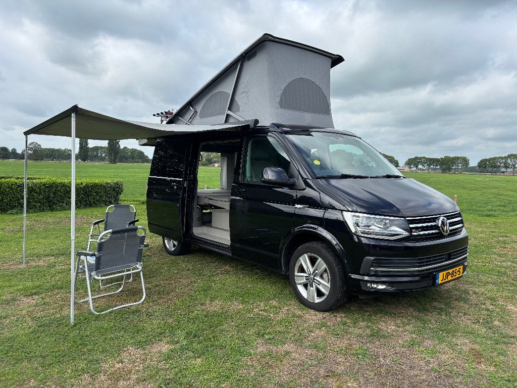 Volkswagen California 2.0 TDI 4MOTION 2017 Kampeer klaar, Auto's, Automaat, Dealer onderhouden, 4 stoelen, 2500 kg