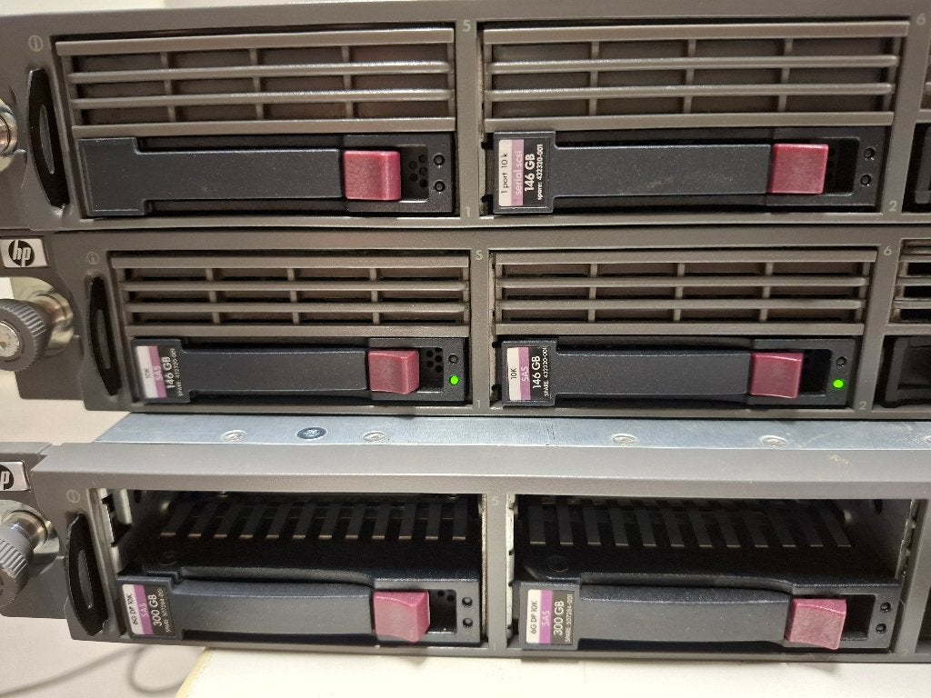 HP Proliant DL360 G5, Ophalen, Gebruikt, Hot swappable onderdelen, 300GB