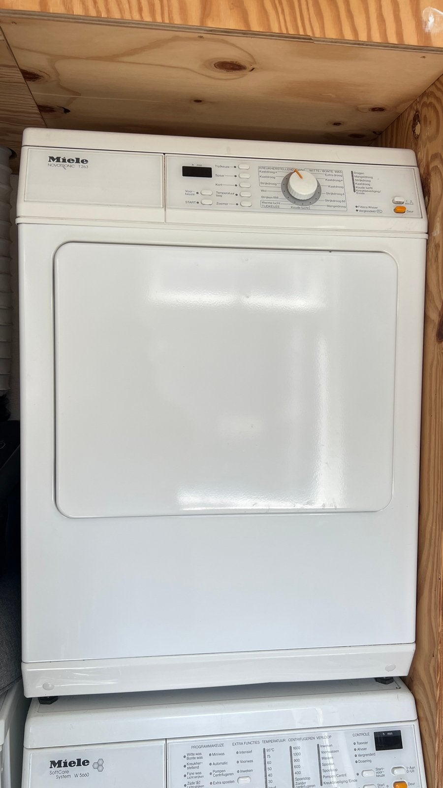 Miele Novotronic T263 droger, Ophalen, Luchtafvoer, 4 tot 6 kg, Zo goed als nieuw
