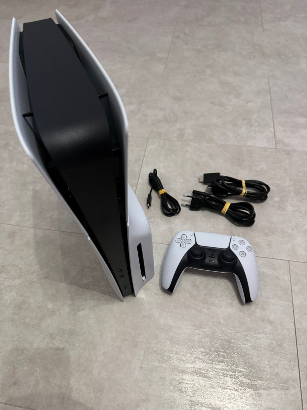 PlayStation 5 Slim Disc Edition 1 TB, Spelcomputers en Games, Spelcomputers | Sony PlayStation 5, Ophalen, Zo goed als nieuw, Playstation 5