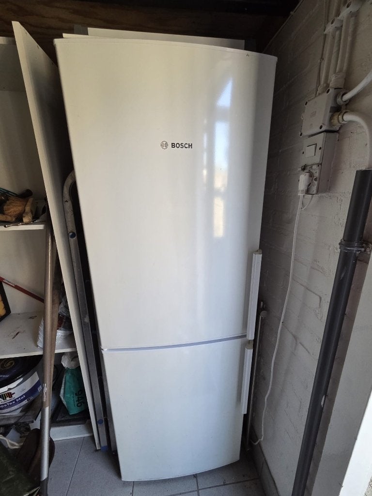 Bosch koelkast met vriezer KGV33X27 –60 cm breed–Goede staat, Ophalen, Gebruikt, 200 liter of meer, 160 cm of meer