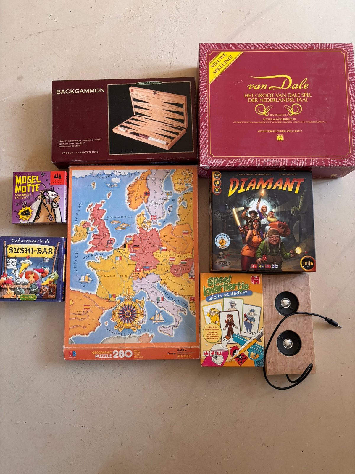 5 spelletjes en een puzzel, Drie of vier spelers, Ophalen of Verzenden, Zo goed als nieuw