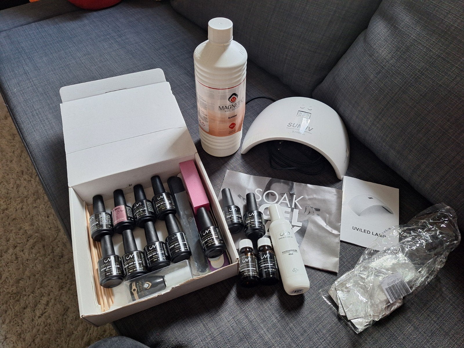 Complete gellak set met UV lamp en diverse kleuren, Ophalen of Verzenden, Zo goed als nieuw, Verzorging