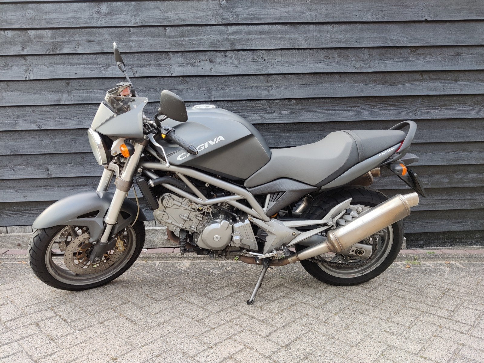 Cagiva Raptor 650 - 2009 - Defect - Lage kilometerstand, Gebruikt, Particulier, Handgeschakeld, 650 cc