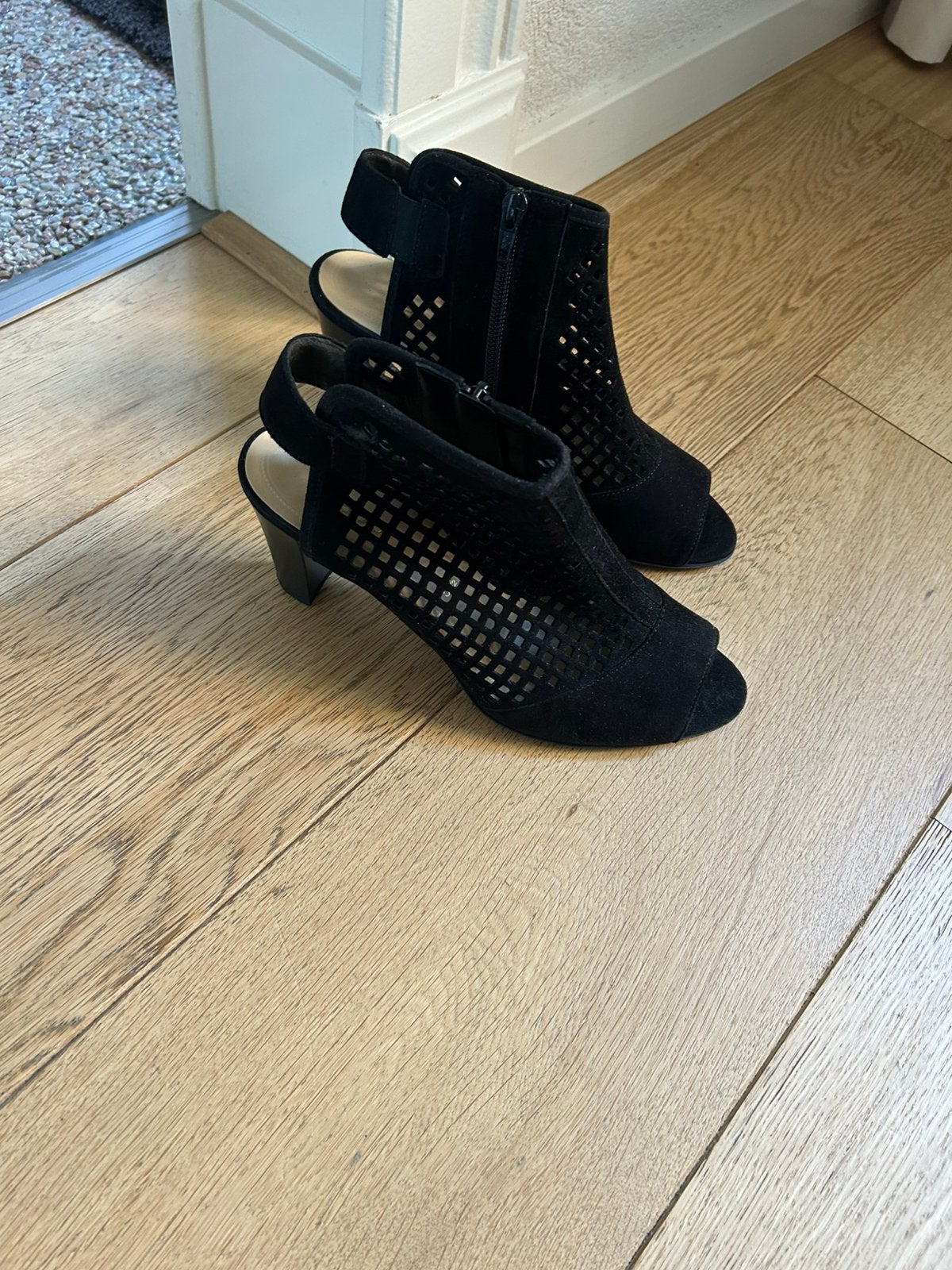 Als  nieuw Gabor schoenen 38,5 (5,5), Kleding | Dames, Ophalen of Verzenden, Zo goed als nieuw, Sneakers of Gympen