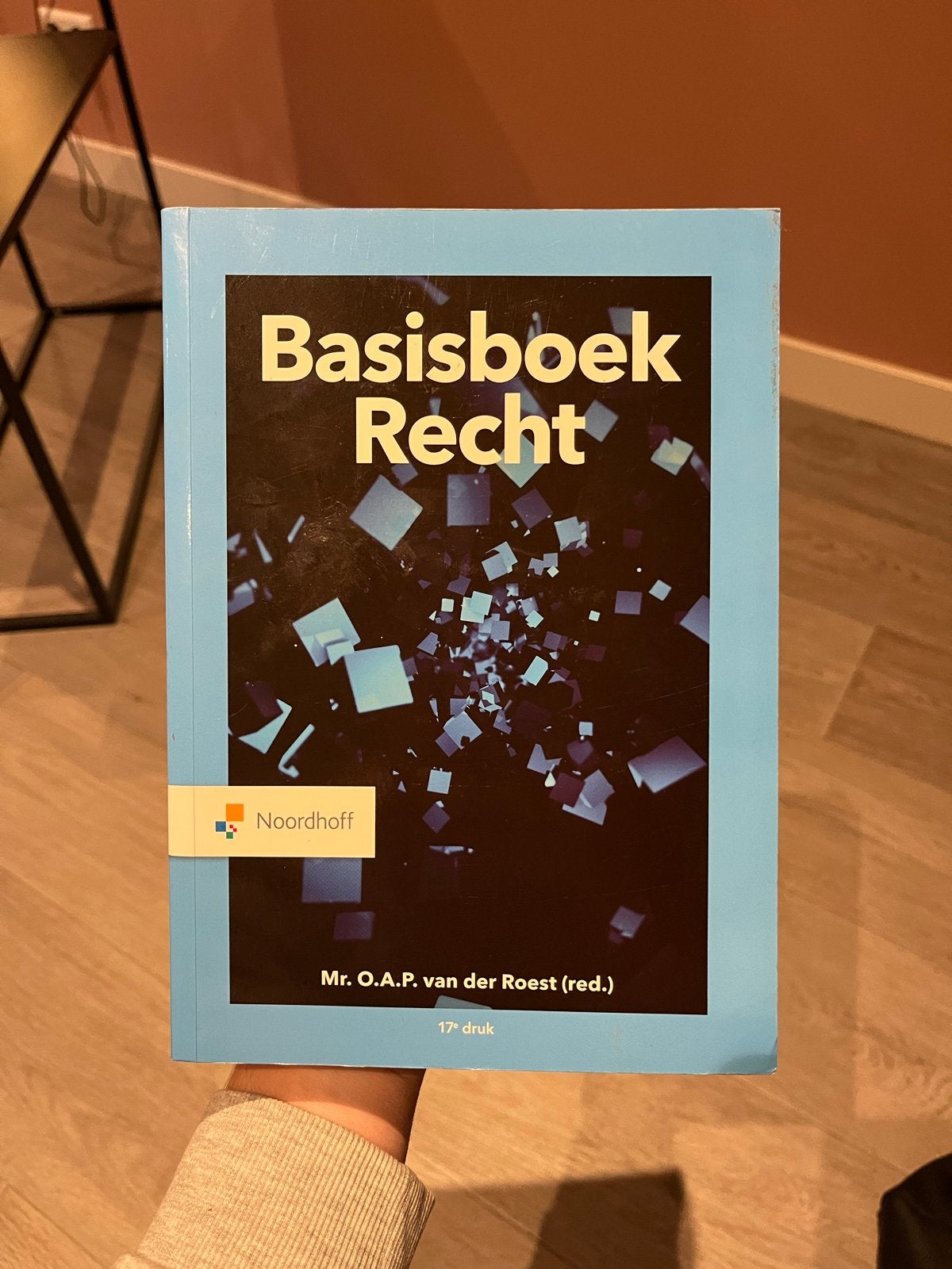 Basisboek Recht - Mr. O.A.P. van der Roest (17e druk), Ophalen of Verzenden, Gamma, Zo goed als nieuw, HBO