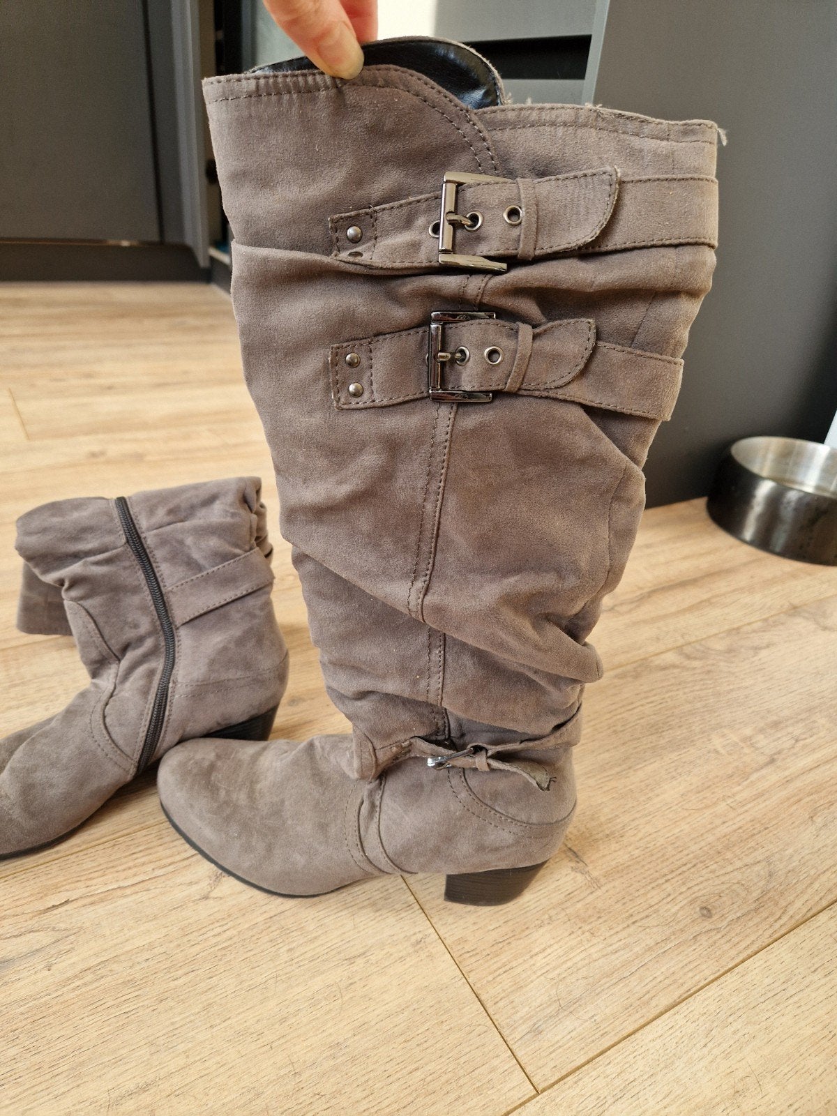 laarzen 40, Kleding | Dames, Hoge laarzen, Overige kleuren, Ophalen of Verzenden, Zo goed als nieuw