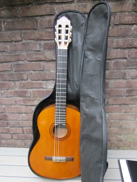 Yamaha gitaar C40 met hoes/draagtas als nieuw, Ophalen, Zo goed als nieuw, Klassieke of Spaanse gitaar