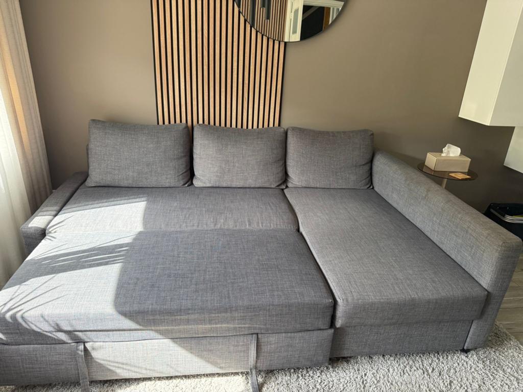Grijze Ikea slaapbank met chaise longue, gebruikt, Ophalen, Gebruikt, 100 tot 125 cm, Hoekbank