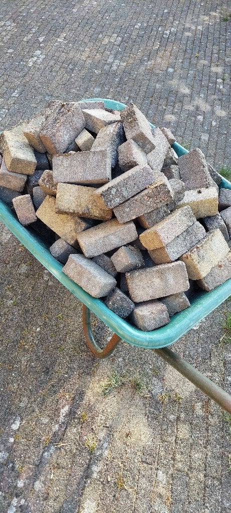 Partij ijsselsteentjes ca 45 m2, Ophalen, Gebruikt, Bakstenen