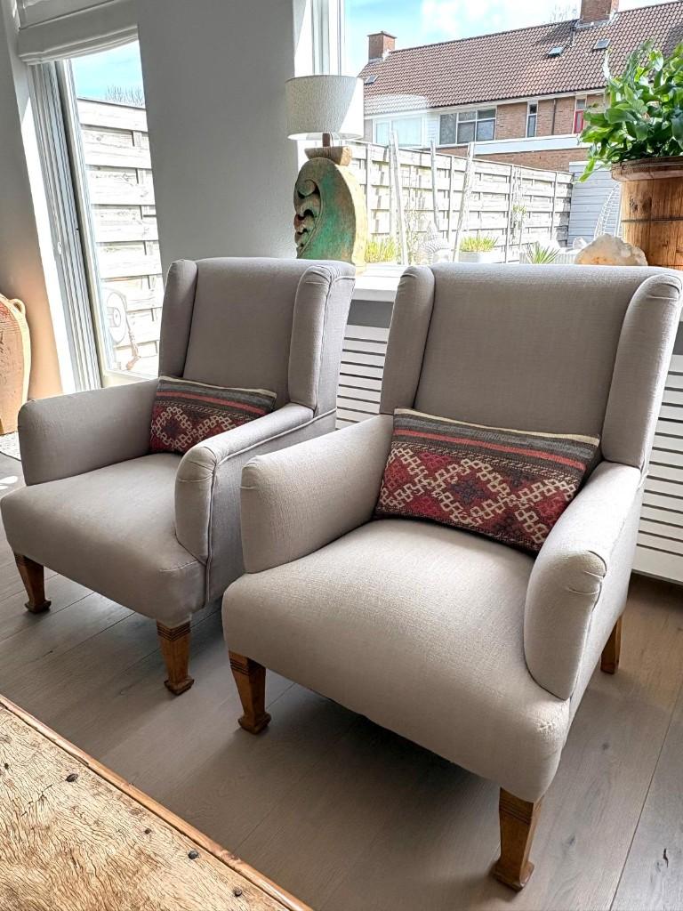 Klassieke oorfauteuil stoelen - beige linnen fauteuil, Huis en Inrichting, Fauteuils, Ophalen, Minder dan 75 cm, Zo goed als nieuw
